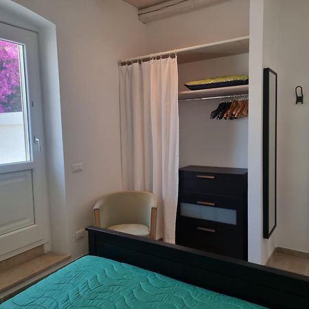 Villini Di Sant'Andreas Apartment Монополи Екстериор снимка