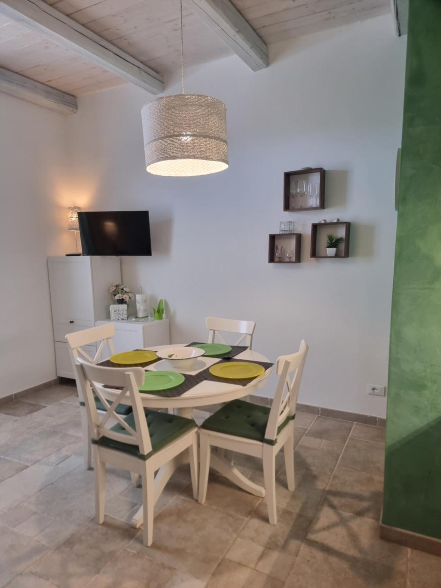 Villini Di Sant'Andreas Apartment Монополи Екстериор снимка